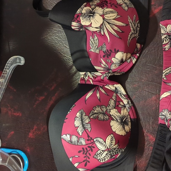 EUC Adore Me floral touched bikini - Picture 2 of 4